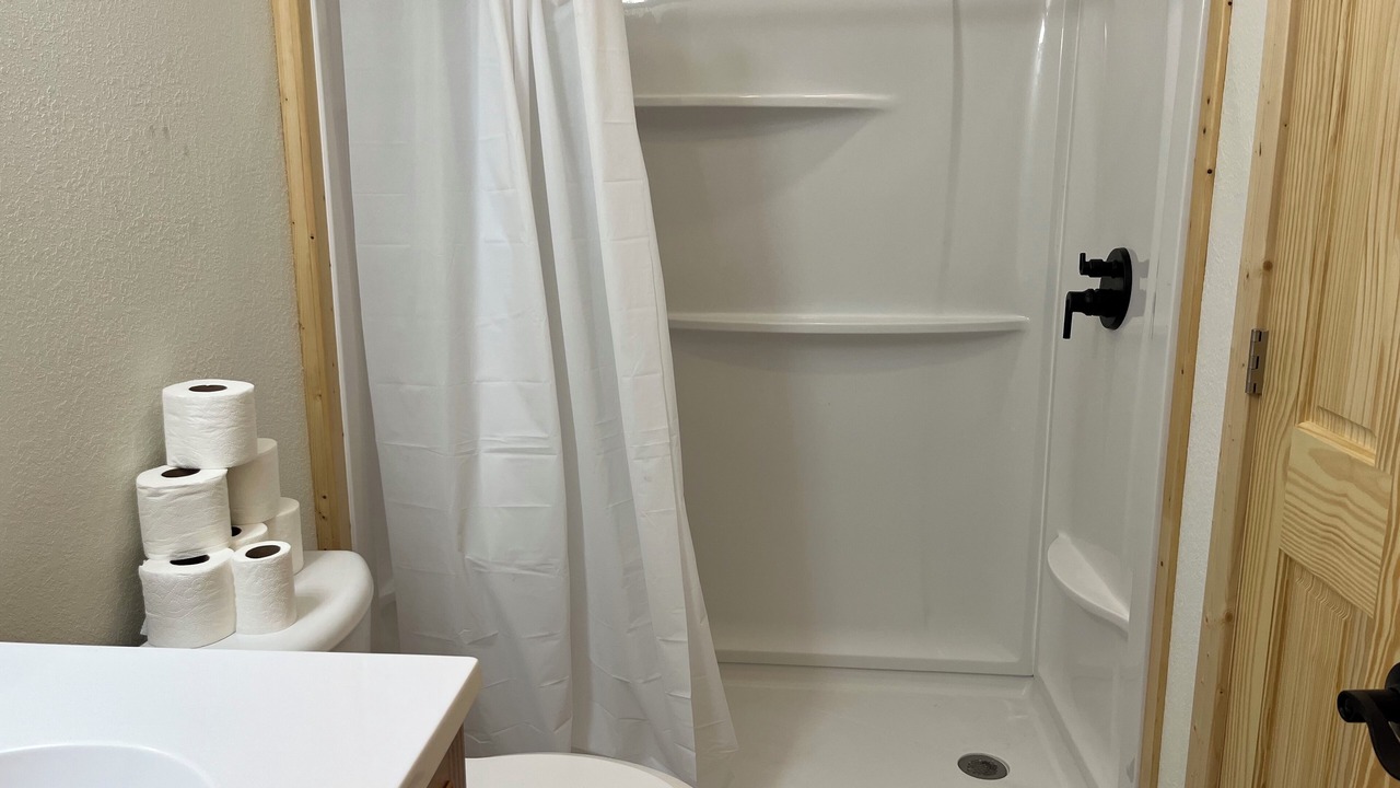 Photo of Bathroom in Gordon