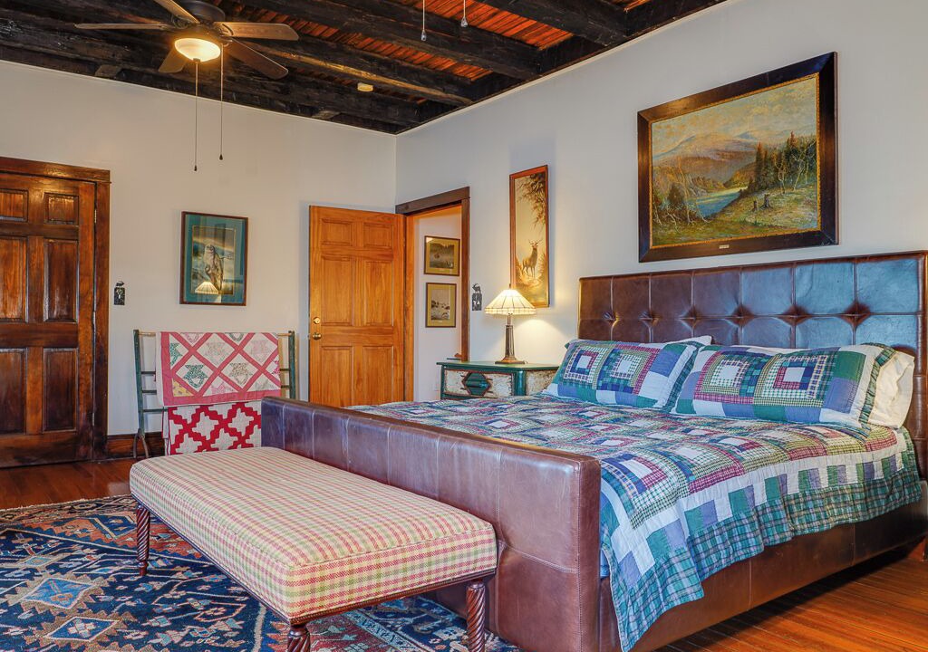 Photo of Bedroom in Town of Piercefield