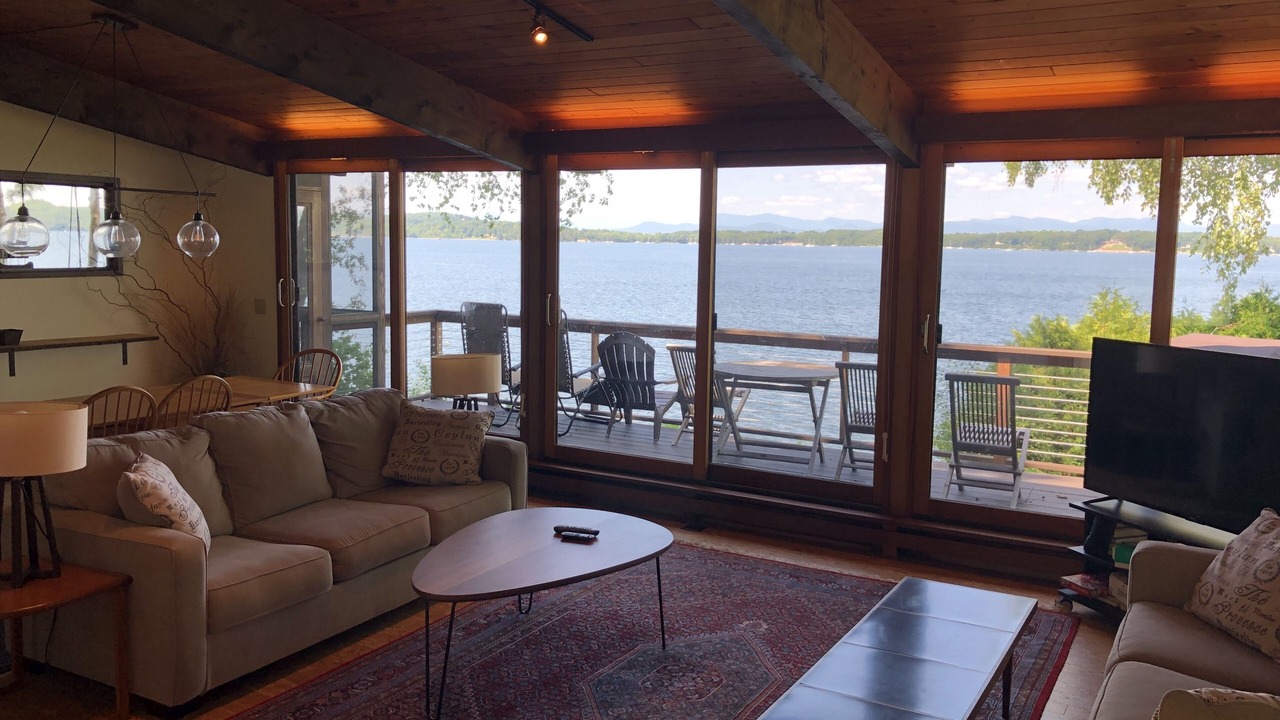 Photo of Livingroom in South Burlington