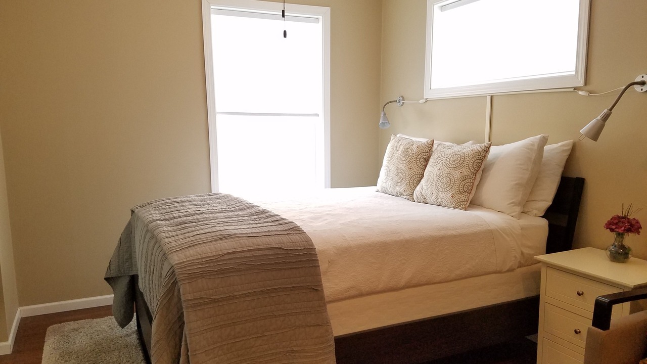 Photo of Bedroom in Keewaydin