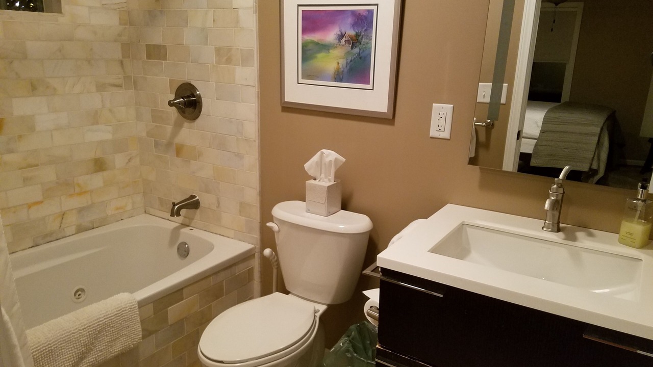 Photo of Bathroom in Keewaydin
