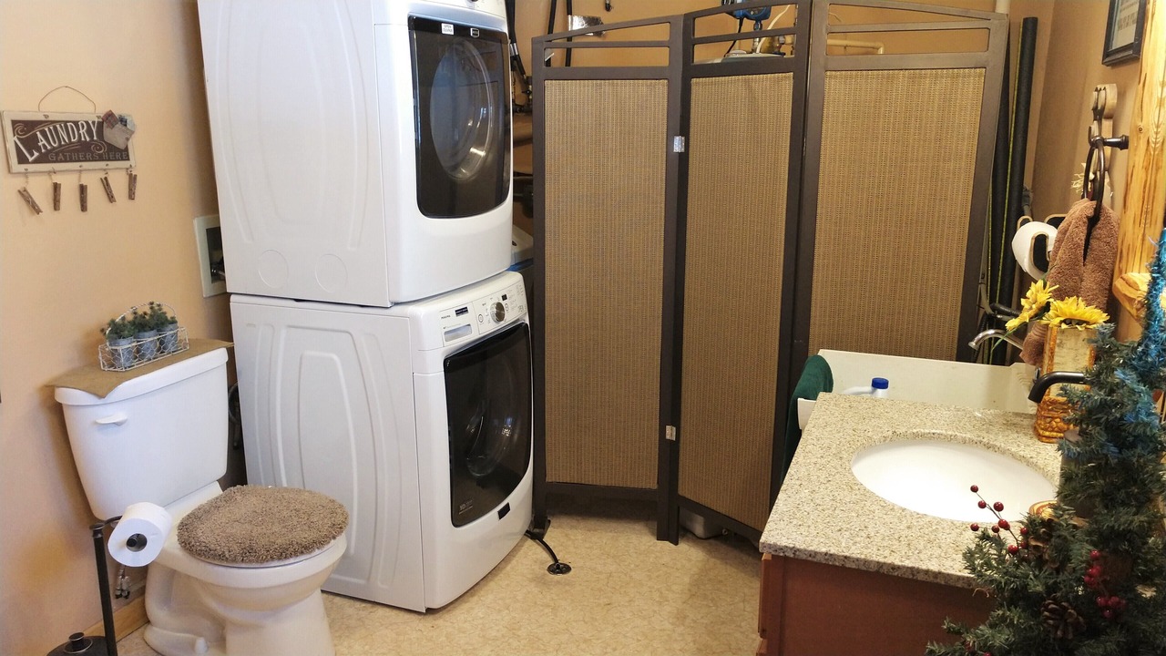 Photo of Bathroom in Luck