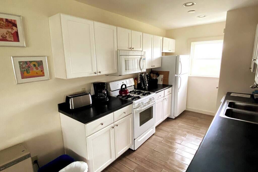 Photo of Kitchen in Alburg