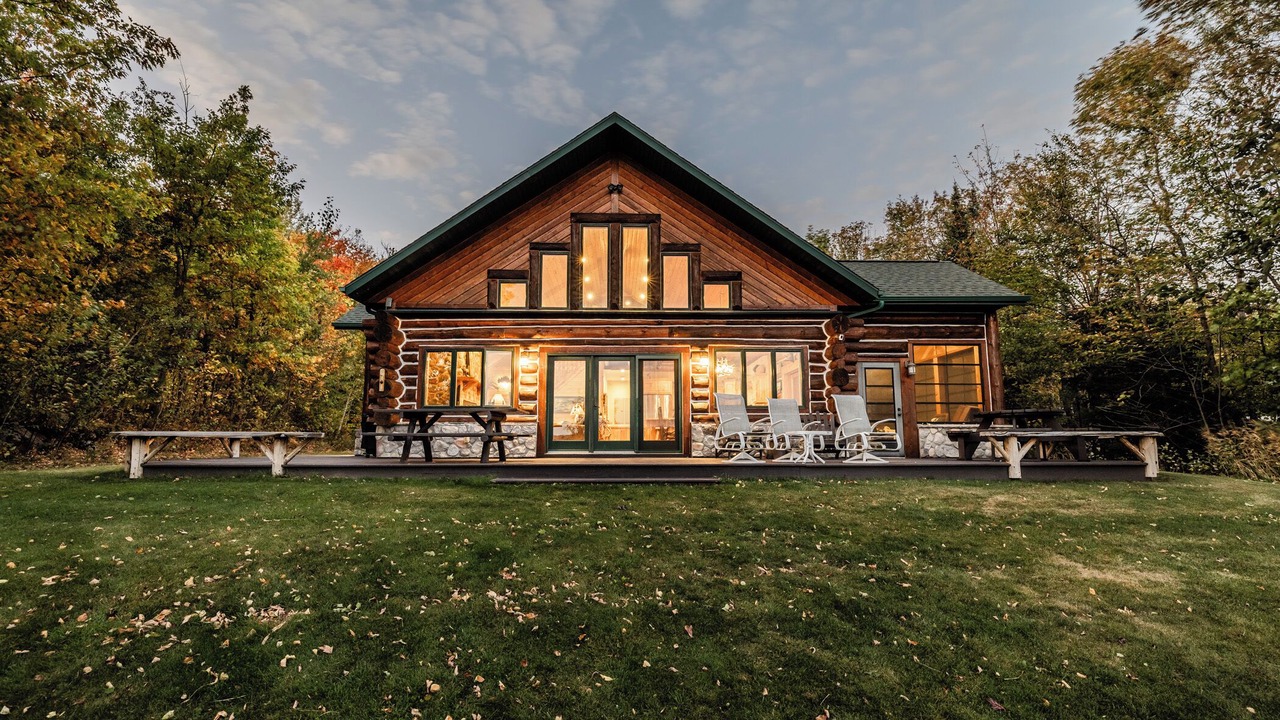 Photo of Outdoor in Mellen