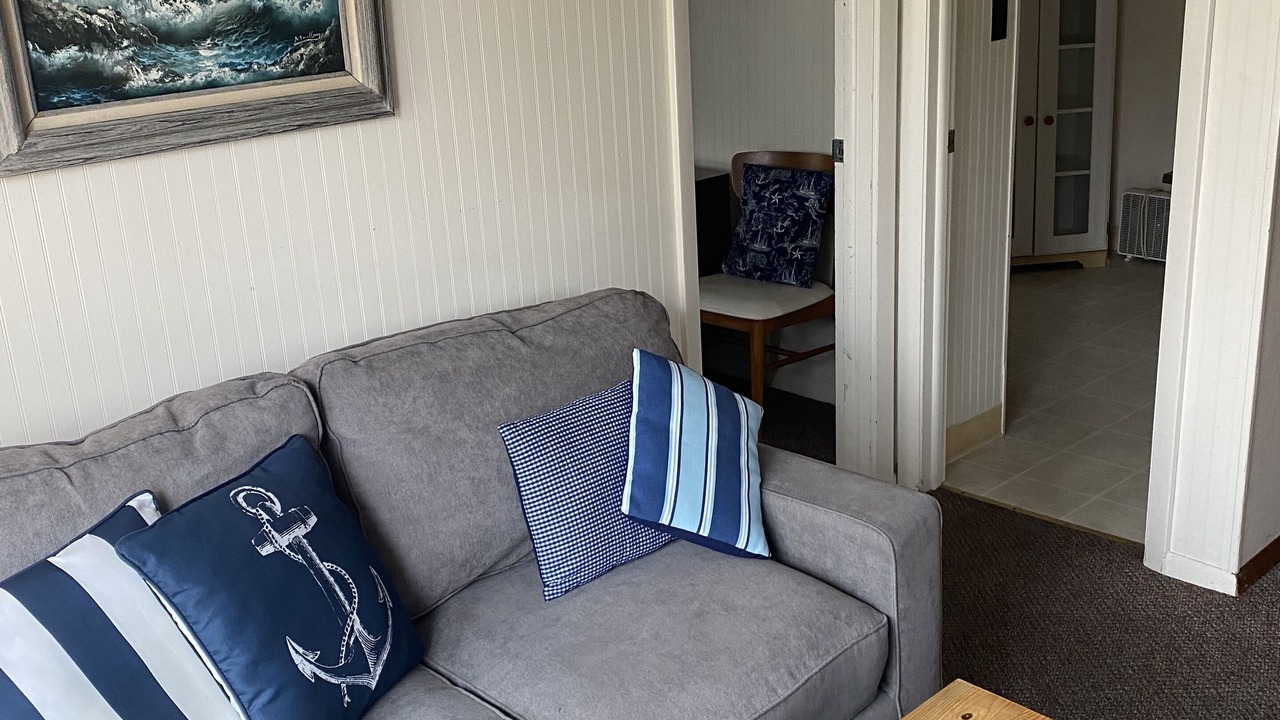 Photo of Livingroom in Egg Harbor