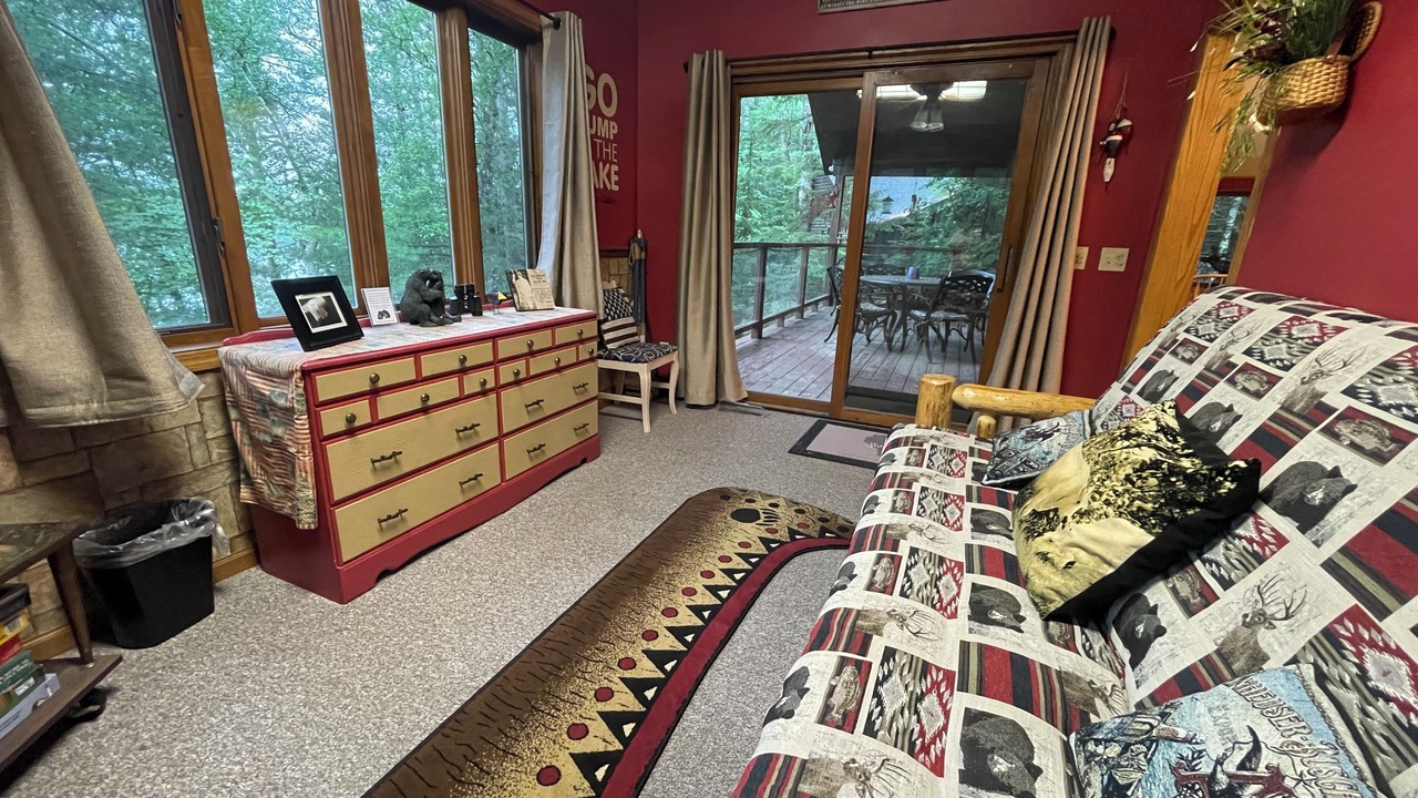 Photo of Bedroom in Eagle River