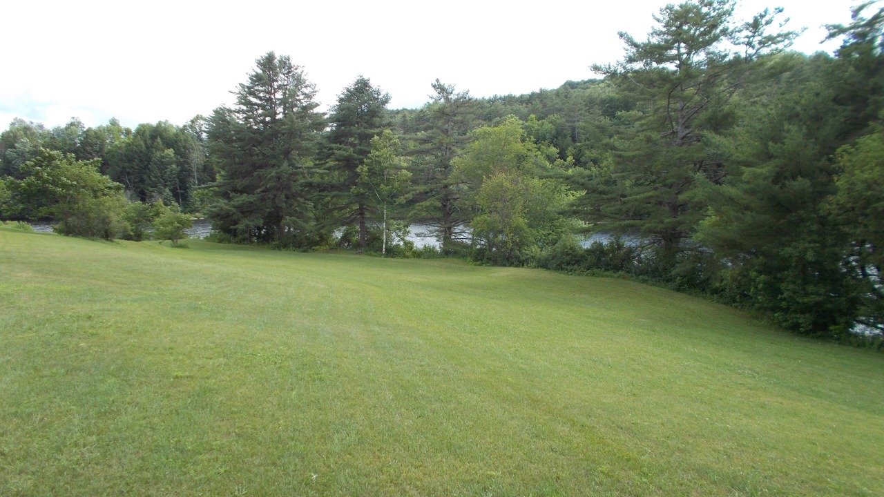 Photo of Others in Monroe