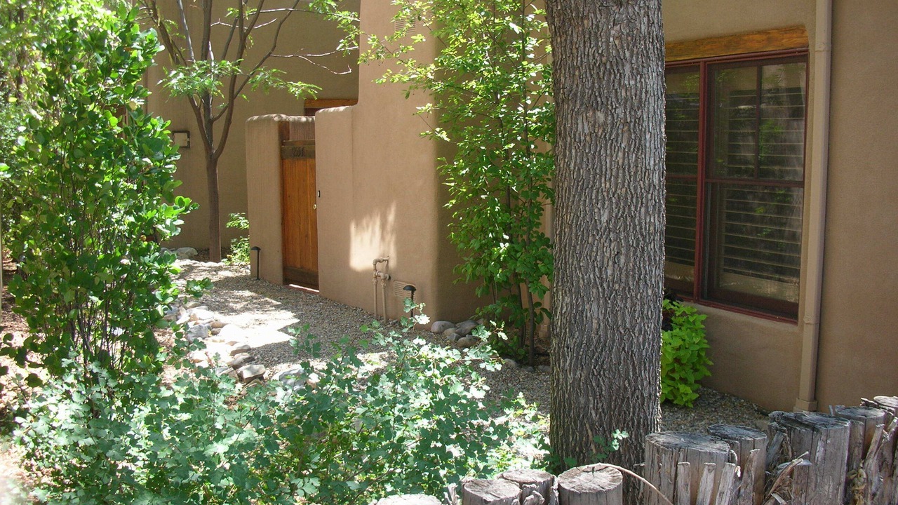 Photo of Others in Northeast Santa Fe