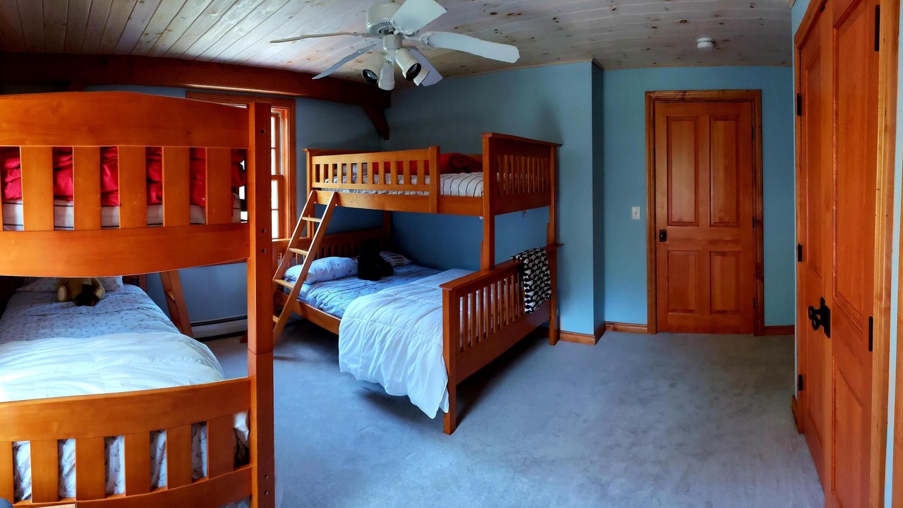 Photo of Bedroom in Alburg