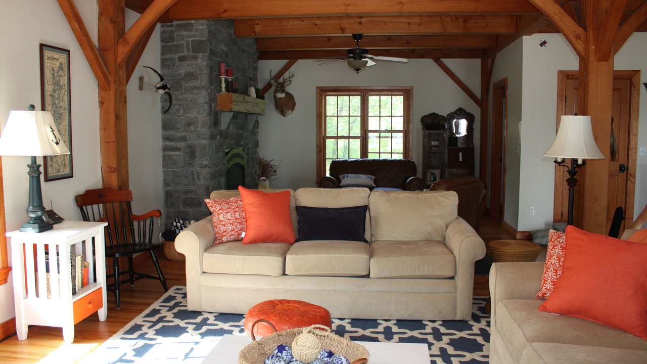 Photo of Livingroom in Alburg