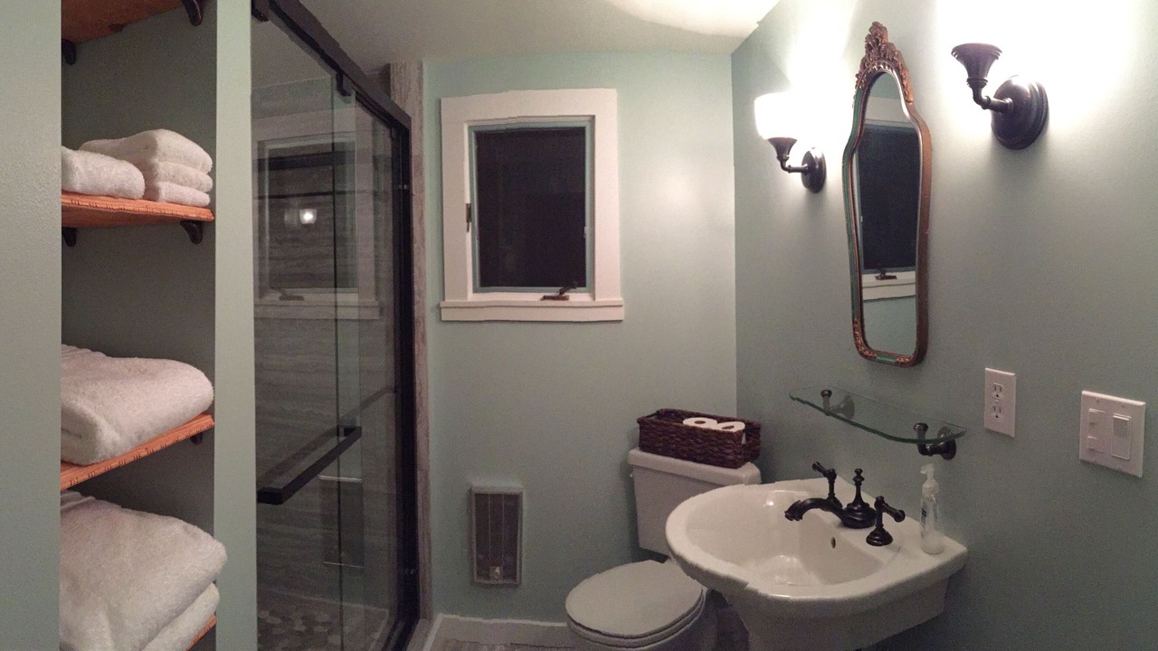 Photo of Bathroom in Hammond