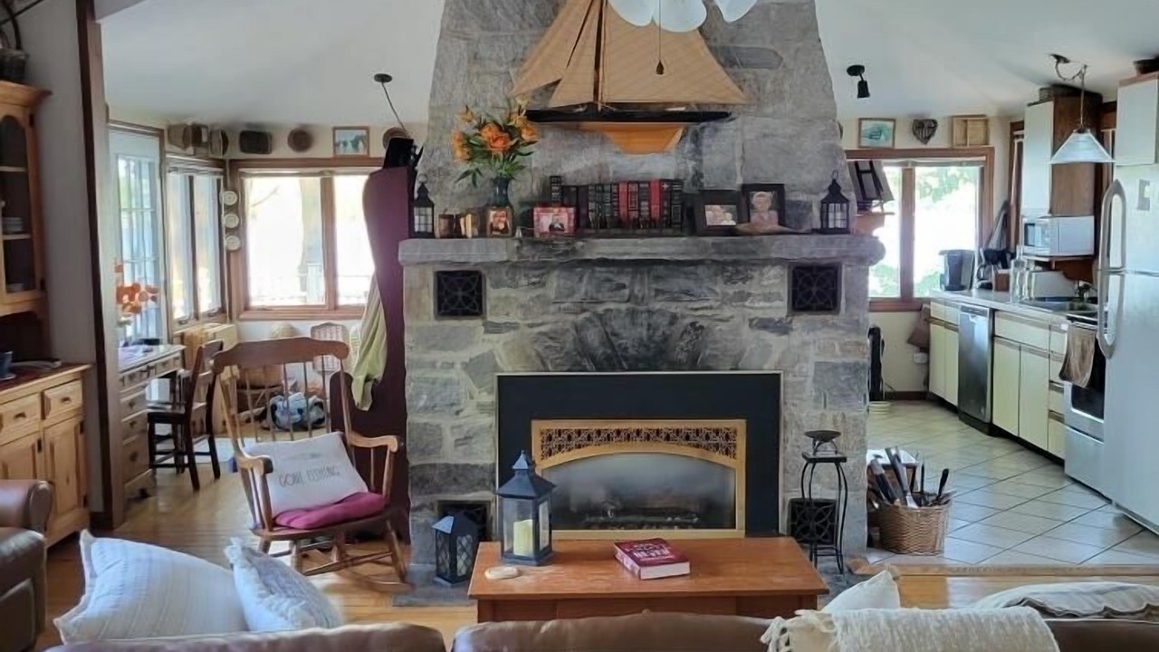 Photo of Livingroom in Rogers