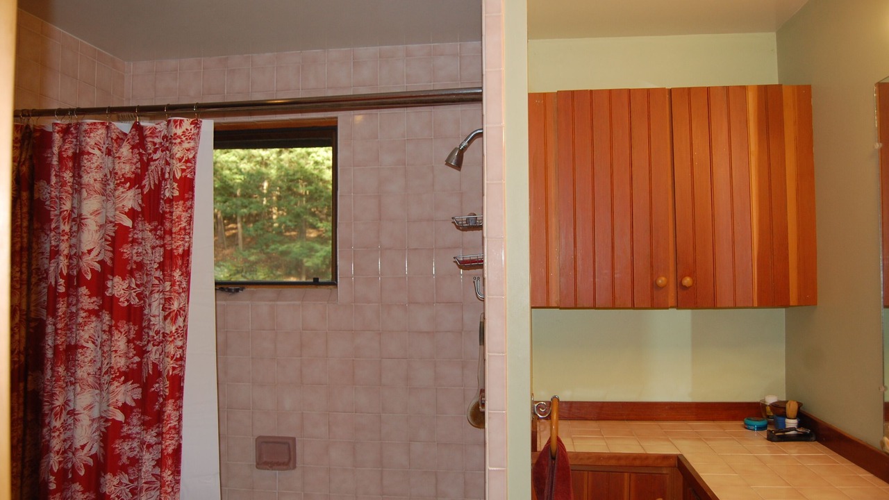 Photo of Bathroom in Shelburne