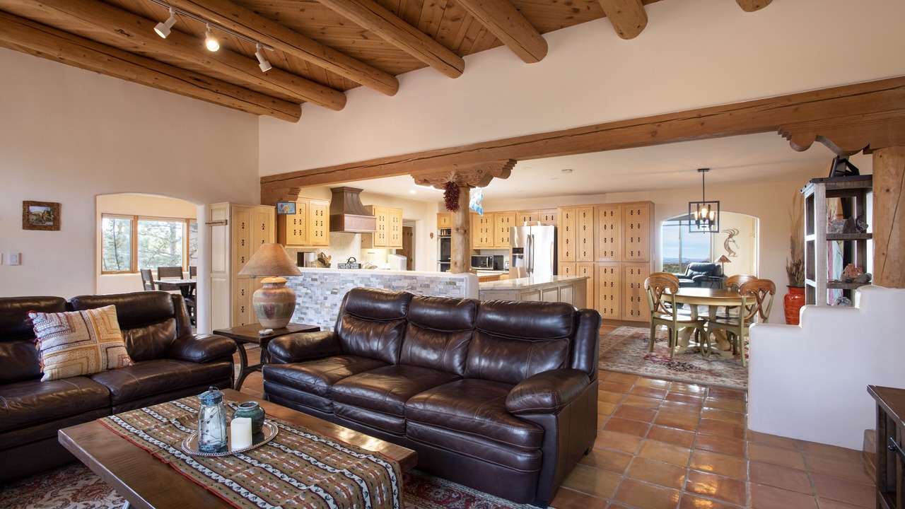 Photo of Livingroom in Northeast Santa Fe