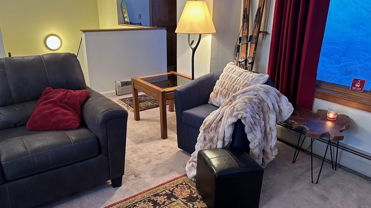 Photo of Livingroom in Bolton Valley