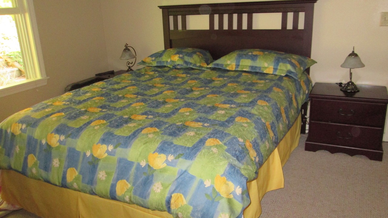Photo of Bedroom in Alburg