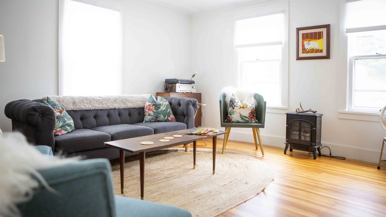 Photo of Livingroom in North Adams