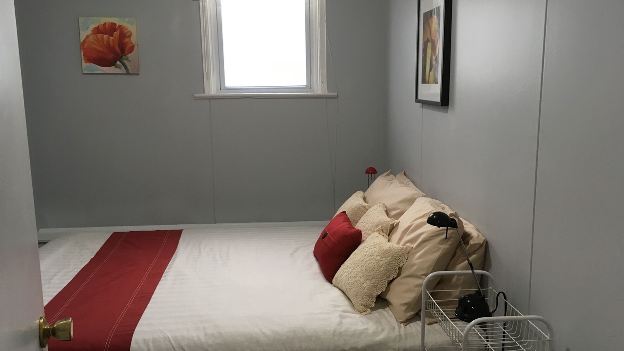 Photo of Bedroom in Alpena