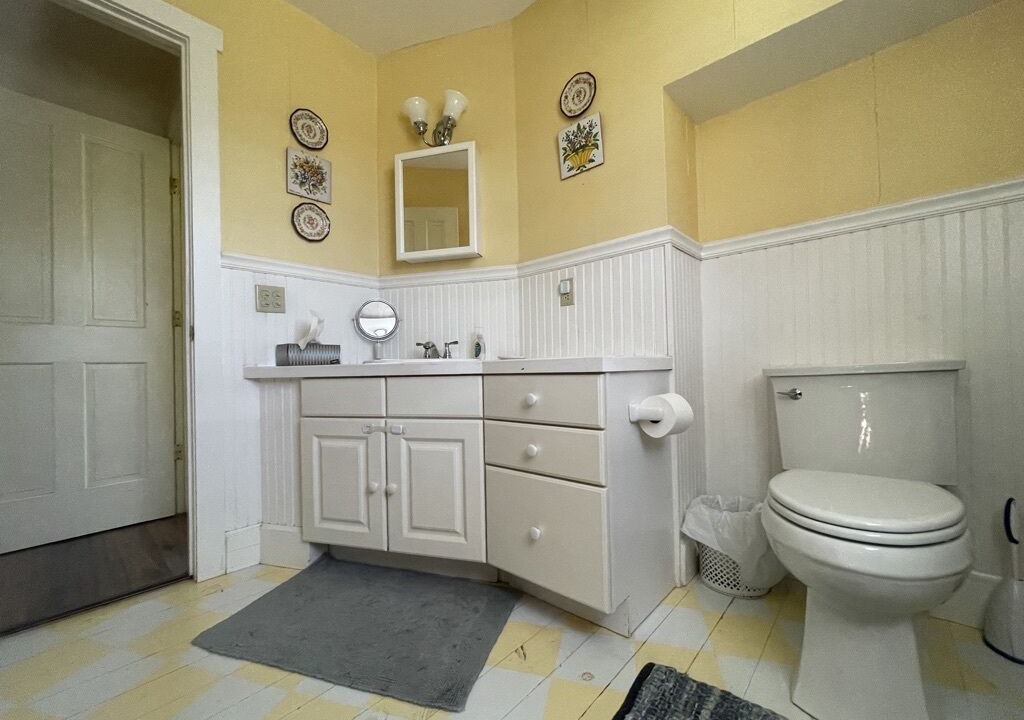 Photo of Bathroom in Los Ojos