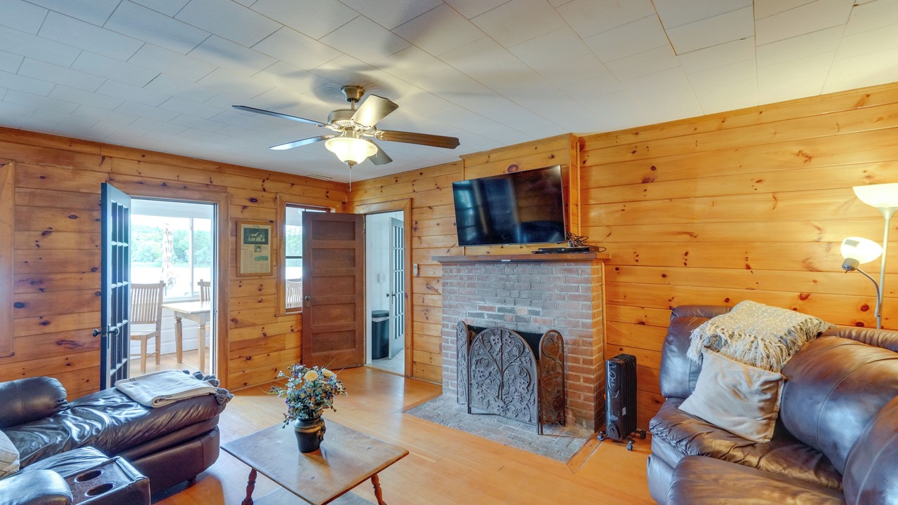 Photo of Livingroom in Great Barrington