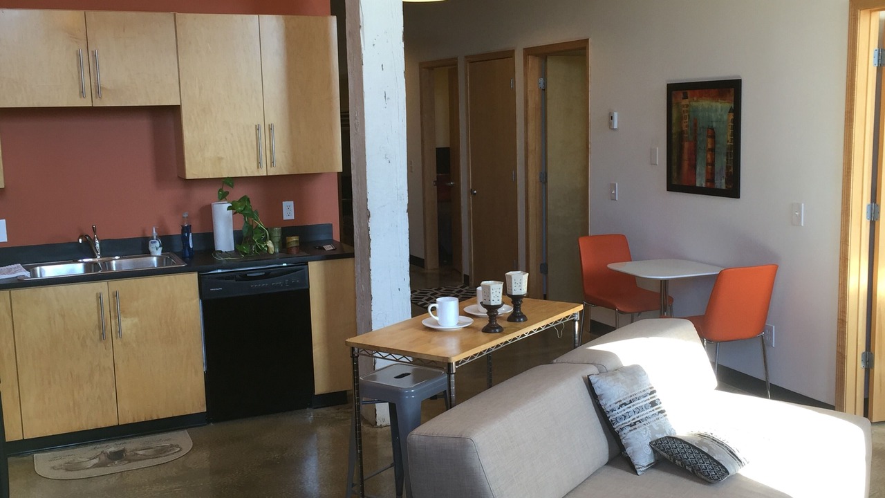 Photo of Livingroom in Dinkytown