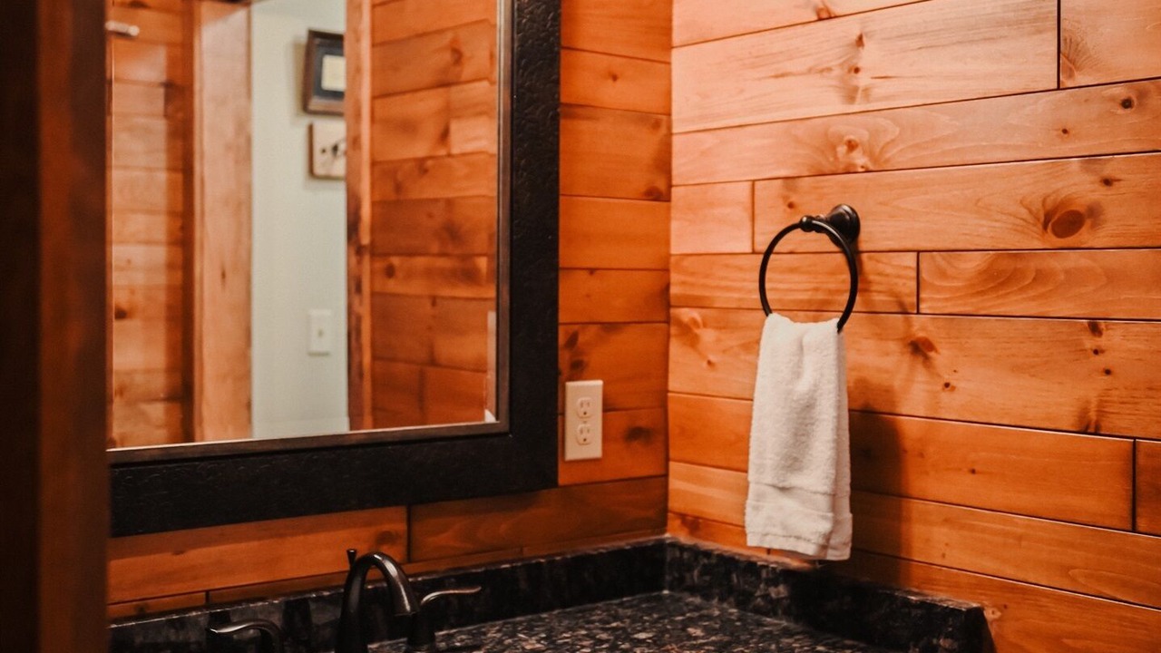 Photo of Bathroom in Manitowish Waters