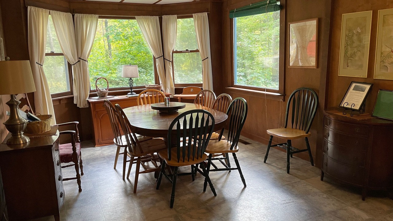 Photo of Bedroom in Hancock