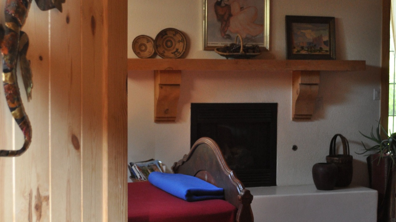 Photo of Bedroom in Alamedan Valley