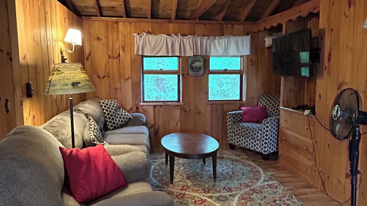 Photo of Bedroom in Melvin Village