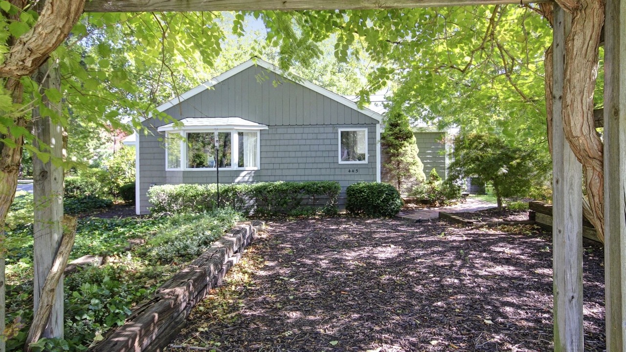 Photo of Outdoor in Saugatuck