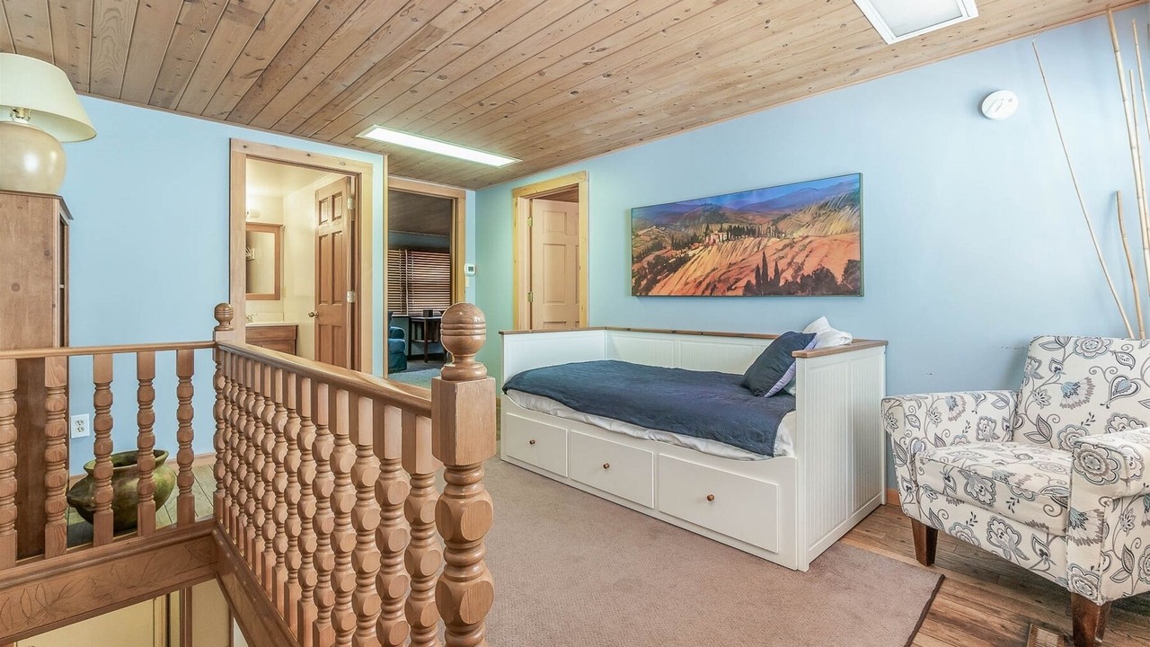 Photo of Bedroom in Saugatuck