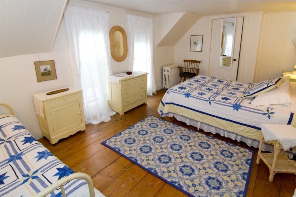 Photo of Bedroom in Campton