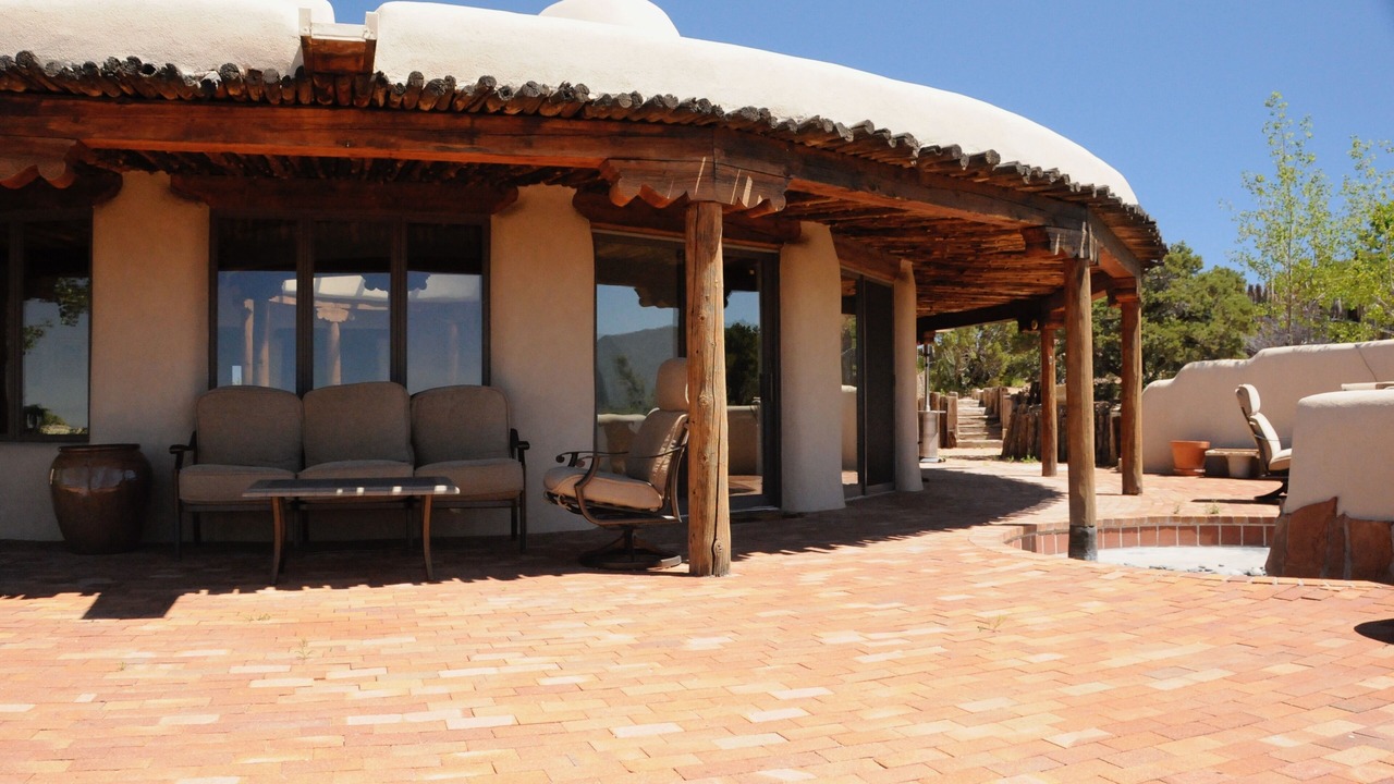 Photo of Patio Balcony in Northeast Santa Fe