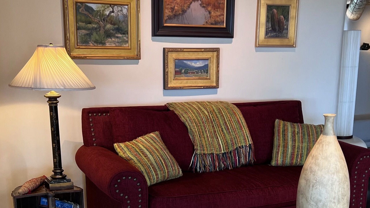 Photo of Livingroom in Northeast Santa Fe