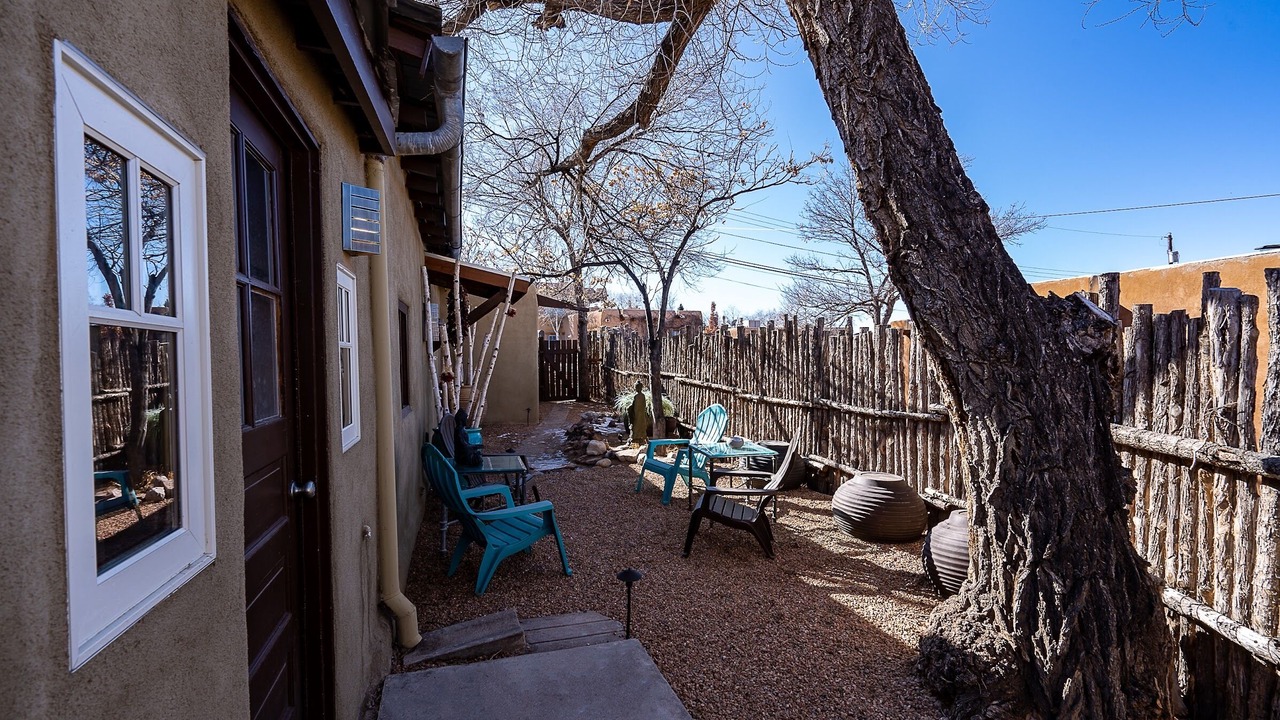 Photo of Patio Balcony in Northeast Santa Fe