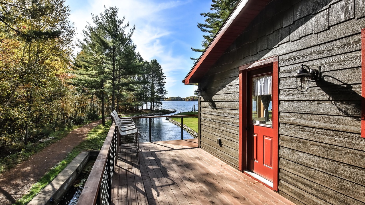 Photo of Patio Balcony in Manitowish Waters
