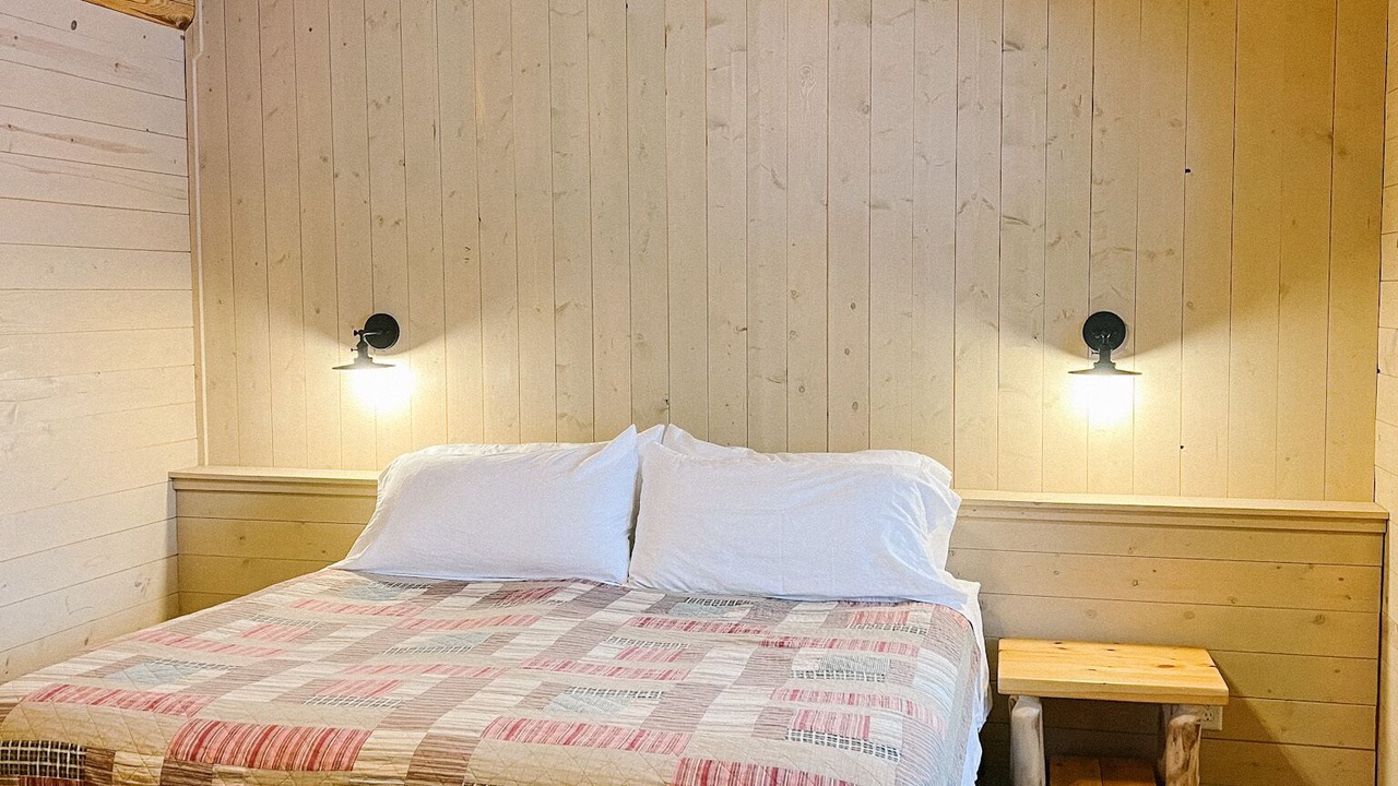 Photo of Bedroom in Cook