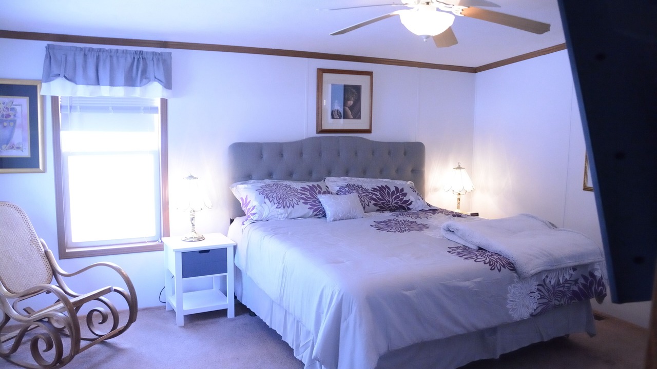 Photo of Bedroom in Moose Lake