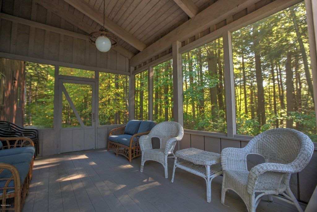 Photo of Patio Balcony in Blandford