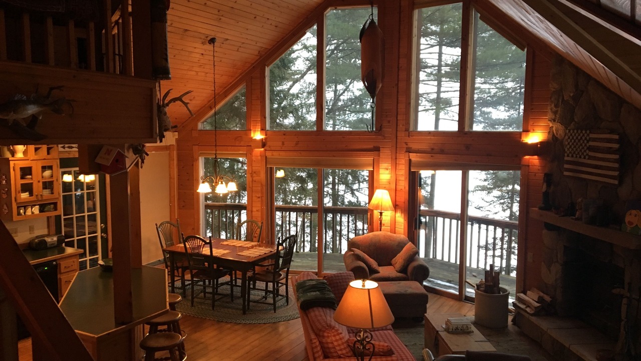 Photo of Livingroom in Spooner