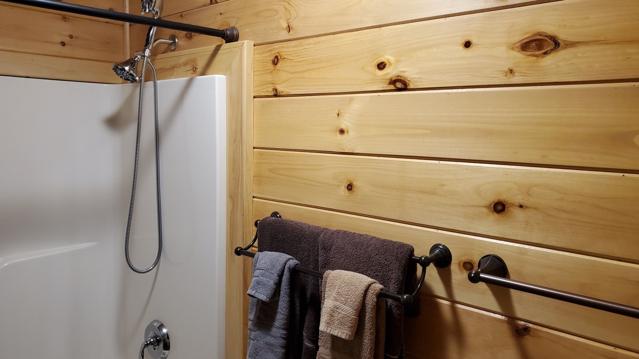 Photo of Bathroom in Jay