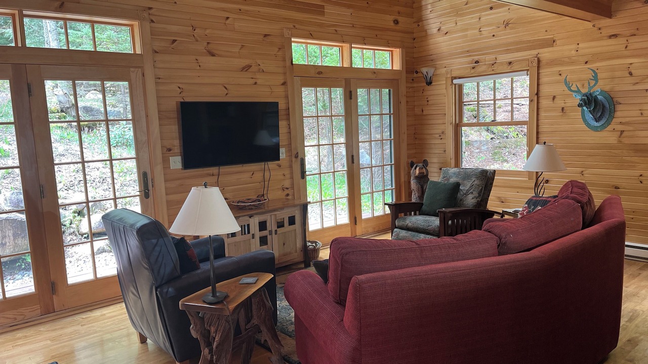 Photo of Livingroom in Tupper Lake