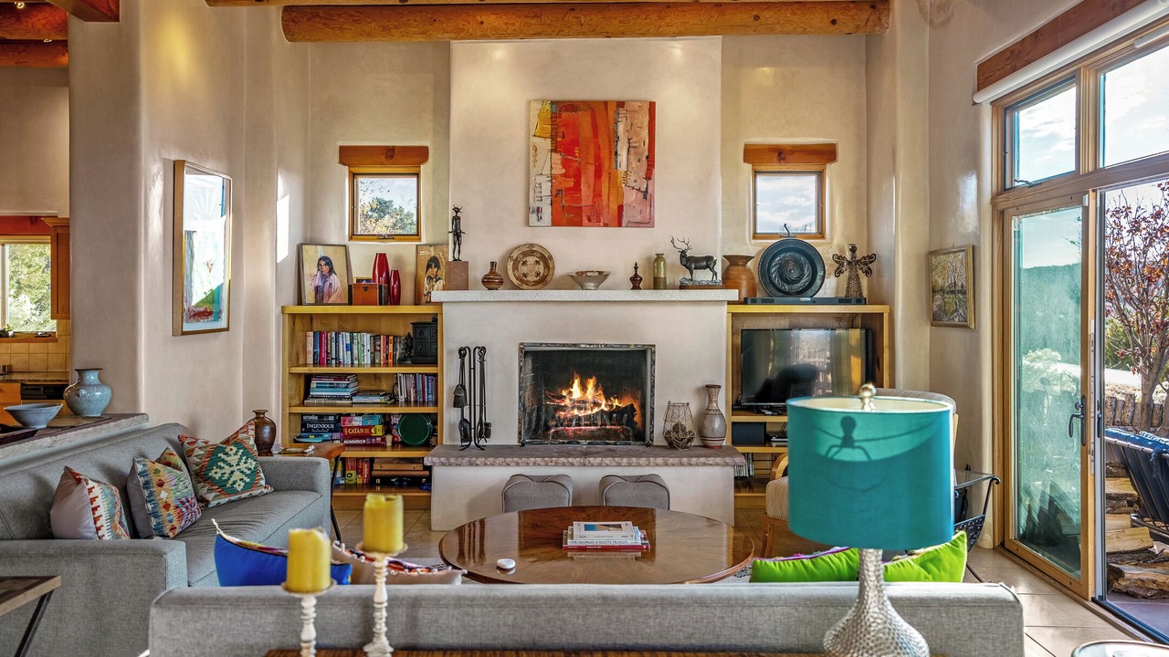 Photo of Livingroom in Tesuque