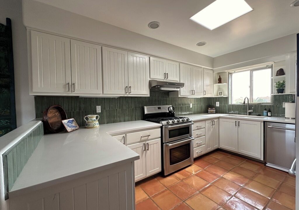 Photo of Kitchen in Northeast Santa Fe