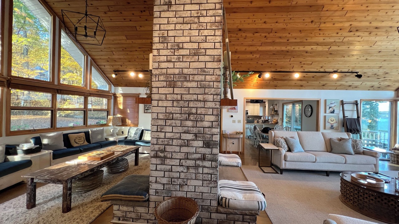Photo of Livingroom in Beulah