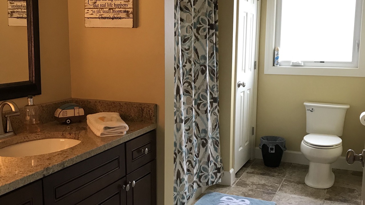 Photo of Bathroom in Greers Ferry