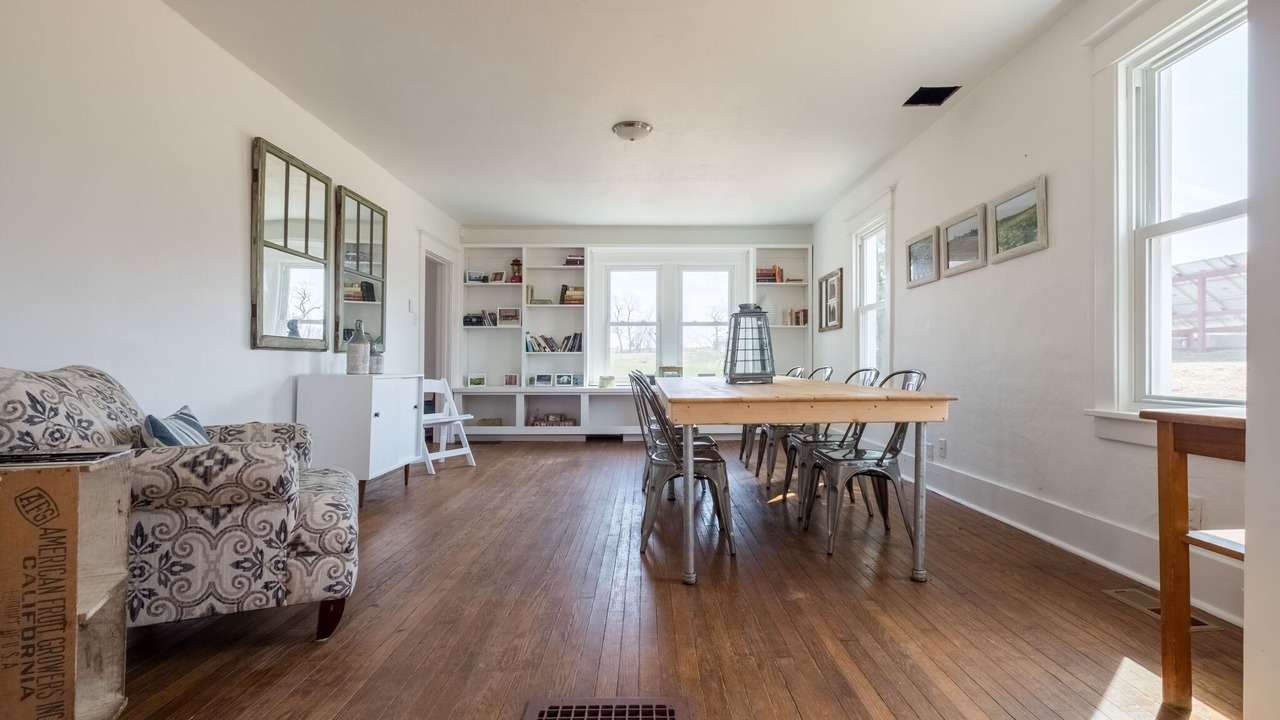 Photo of Livingroom in Dodgeville