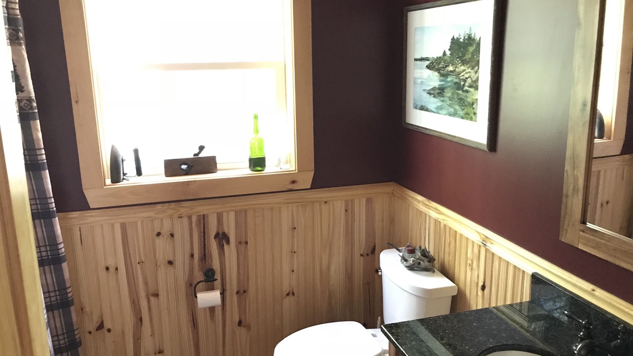 Photo of Bathroom in Washington