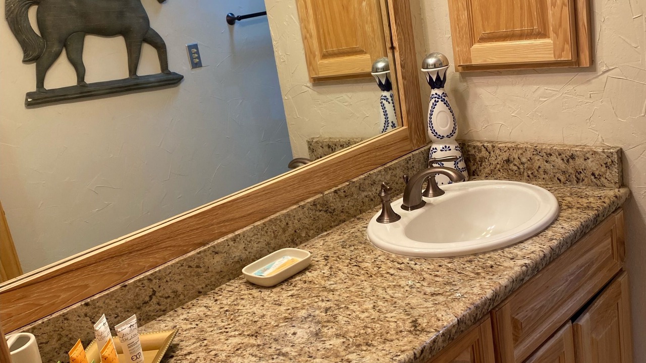 Photo of Bathroom in Sandia Heights South
