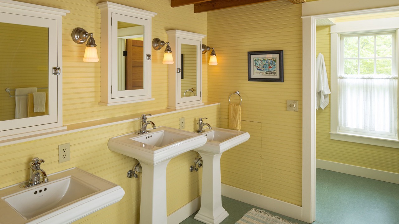 Photo of Bedroom in La Pointe
